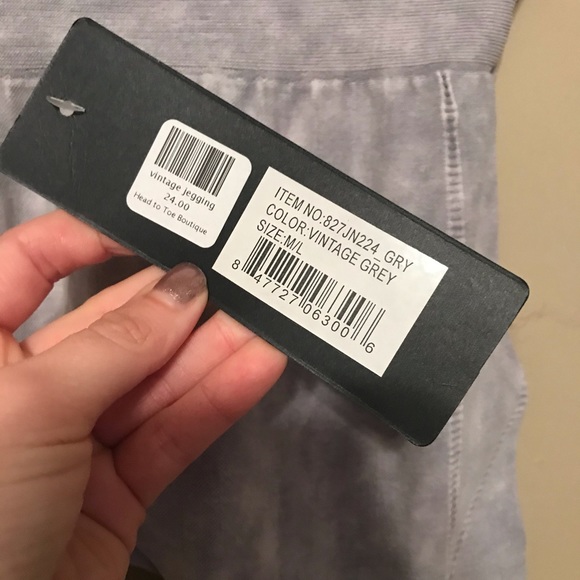 Boutique Leggings - Picture 5 of 5